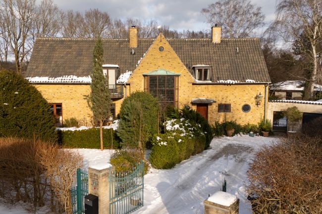 Hurdlevej 4, 2930 Klampenborg